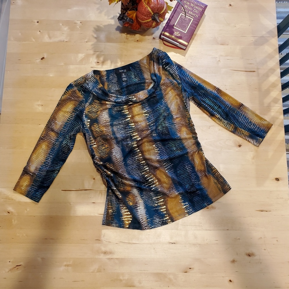 Style & Co Sparkly Gold & Green Top